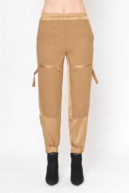 Pantalone jogger in tessuto combinato