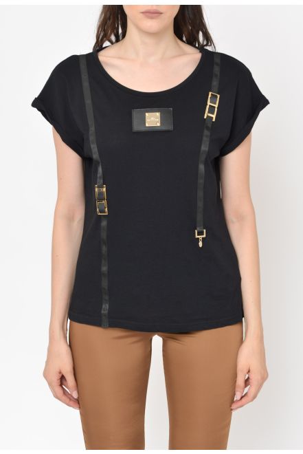 T-shirt con dettagli logati