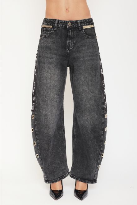 Jeans Balloon con Logo Gotico